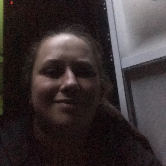 Meet your Posher, Kristina - Picture 1 of 1